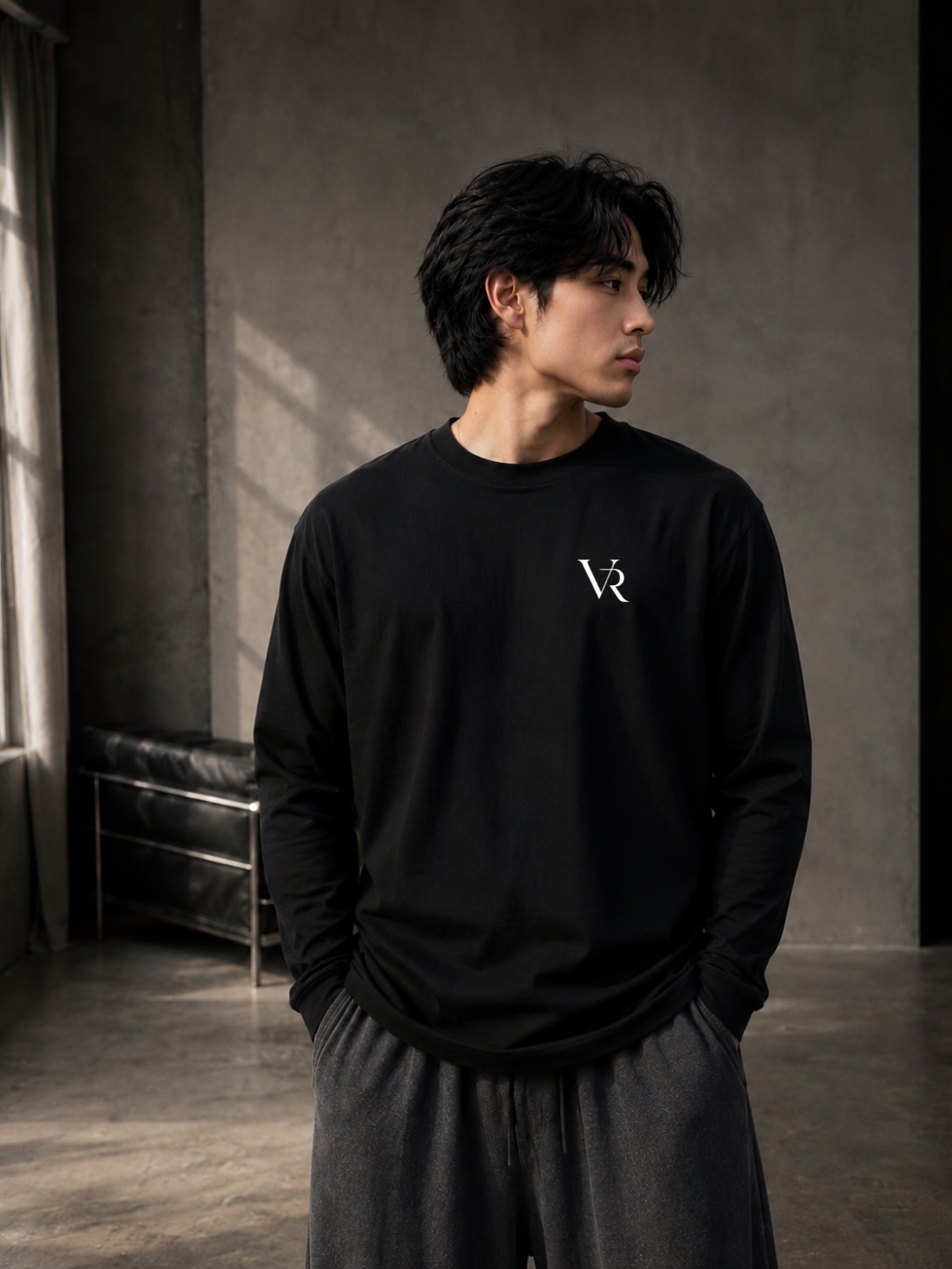 VAIREN Signature Logo Full Sleeve T-Shirt for Men