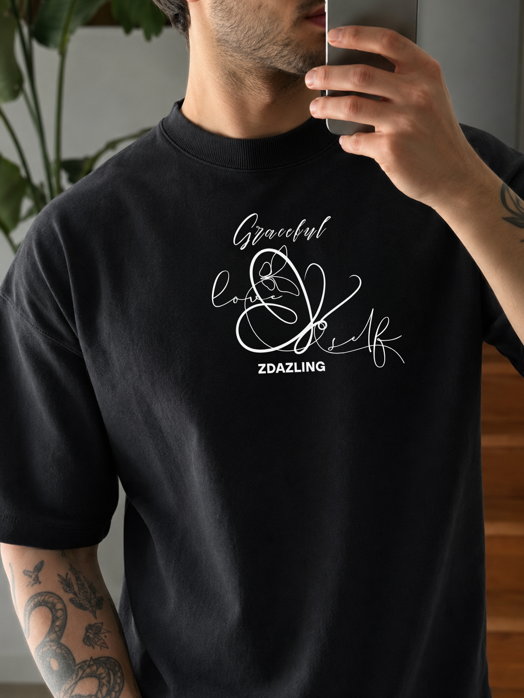 VAIREN "Graceful Love" Oversized T-Shirt – Jet Black