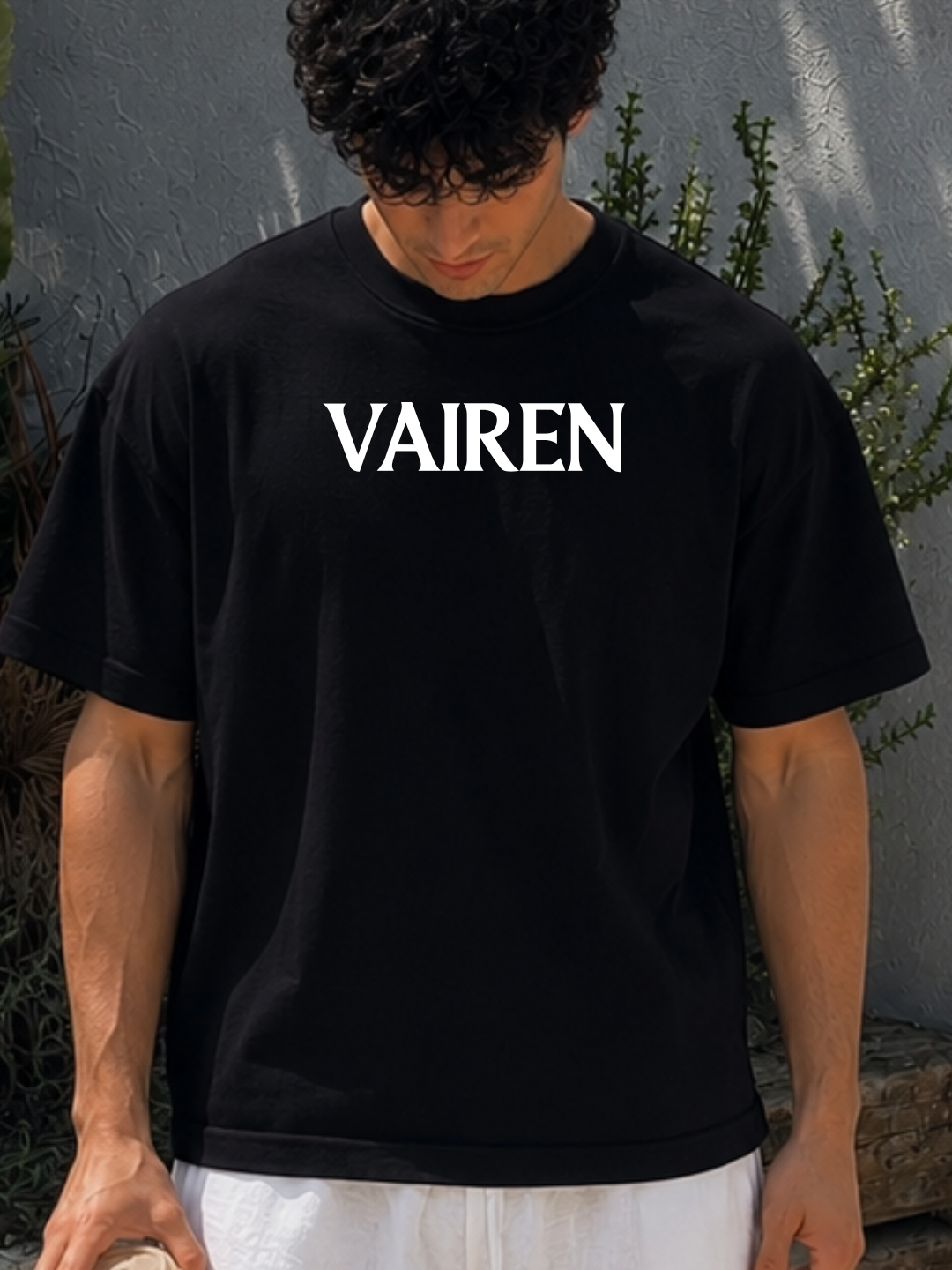 VAIREN Signature Logo Oversized T-Shirt – Jet Black