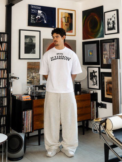 VAIREN "Brain Illusion" Oversized T-Shirt – White